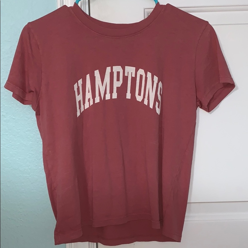brandy melville Hamptons shirt!